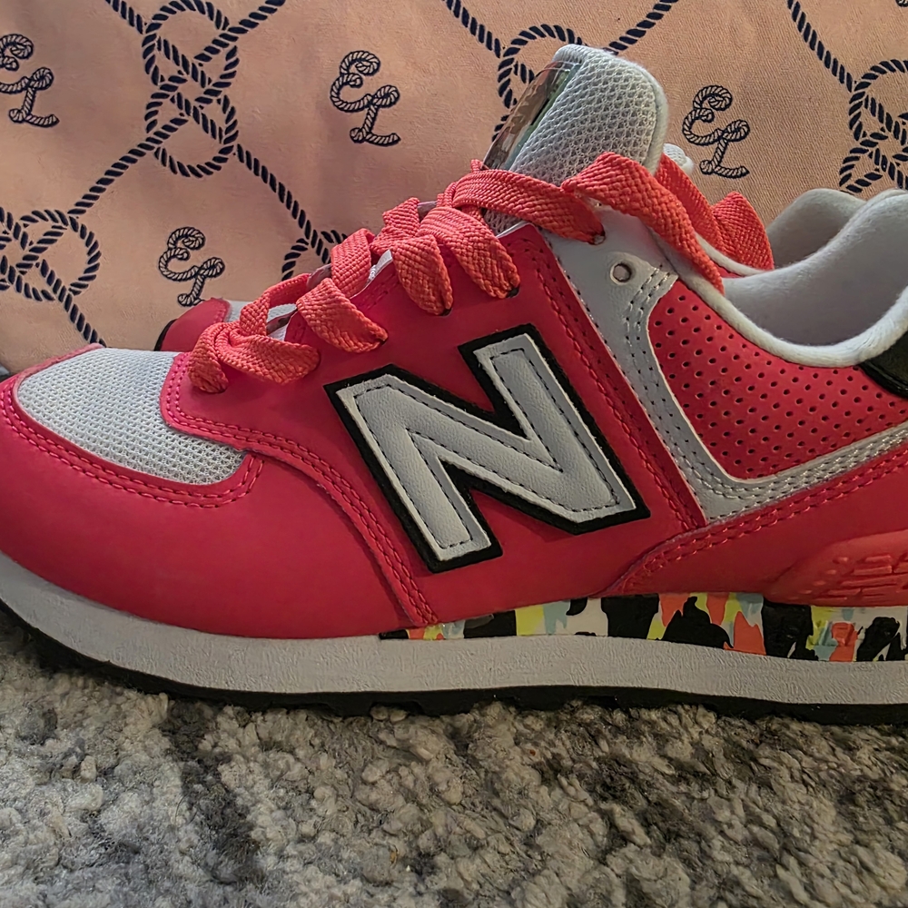 New Balance Womens/Kids Pink Sneakers